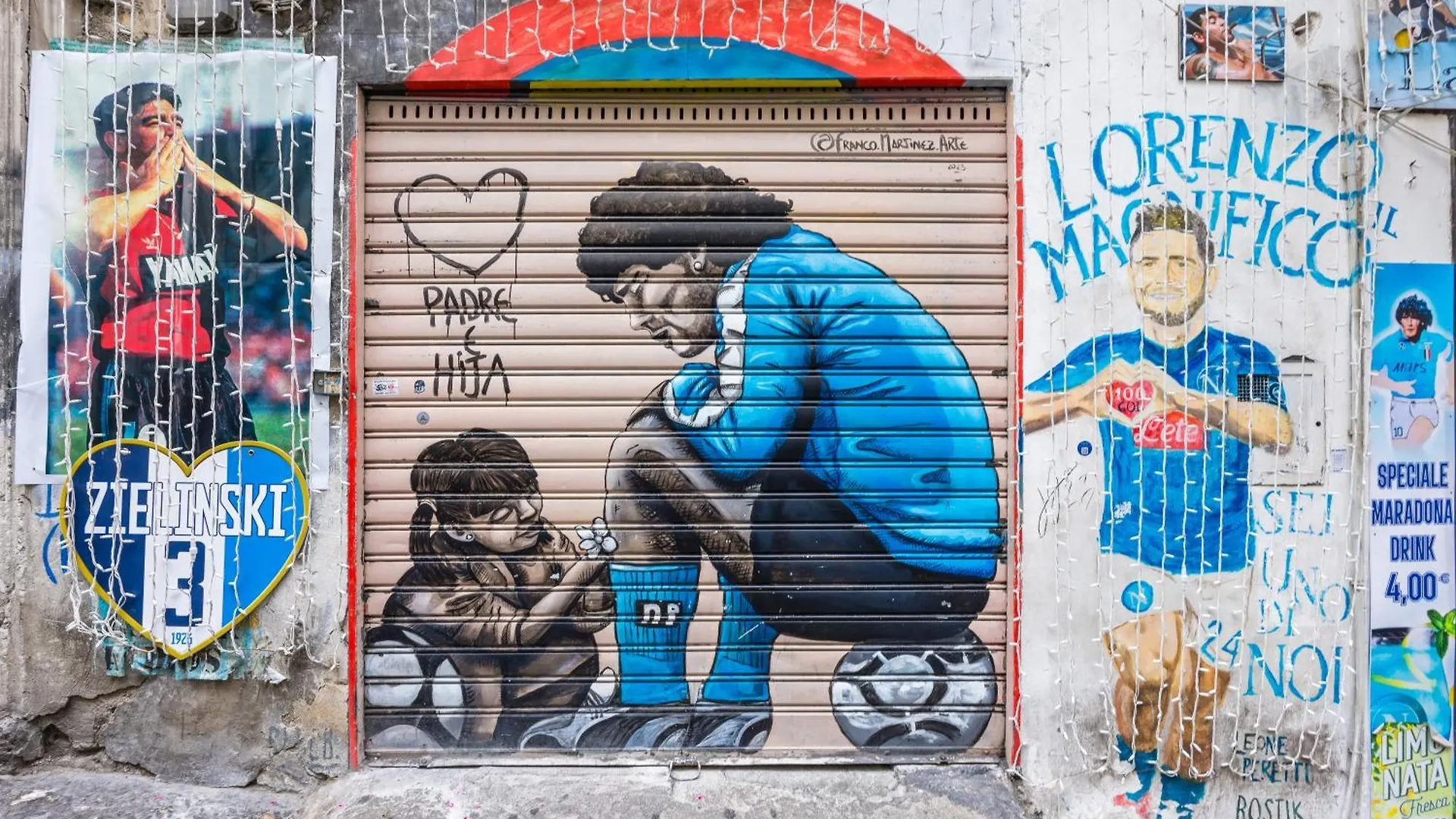 Apartment Dcr House Murales Naples